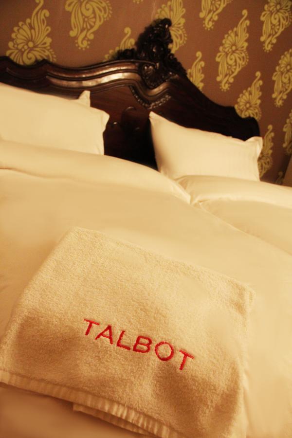 The Talbot Hotel Belmullet Buitenkant foto