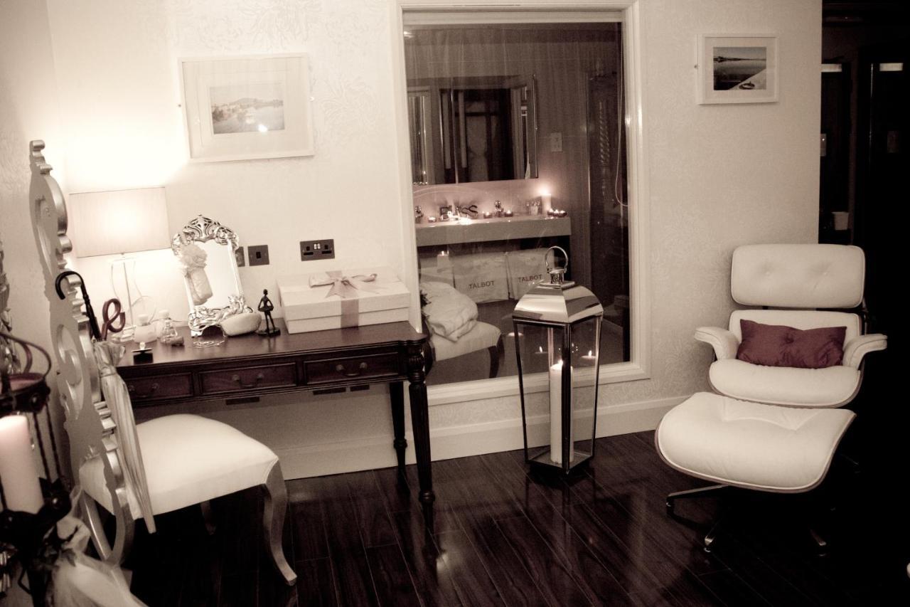 The Talbot Hotel Belmullet Buitenkant foto